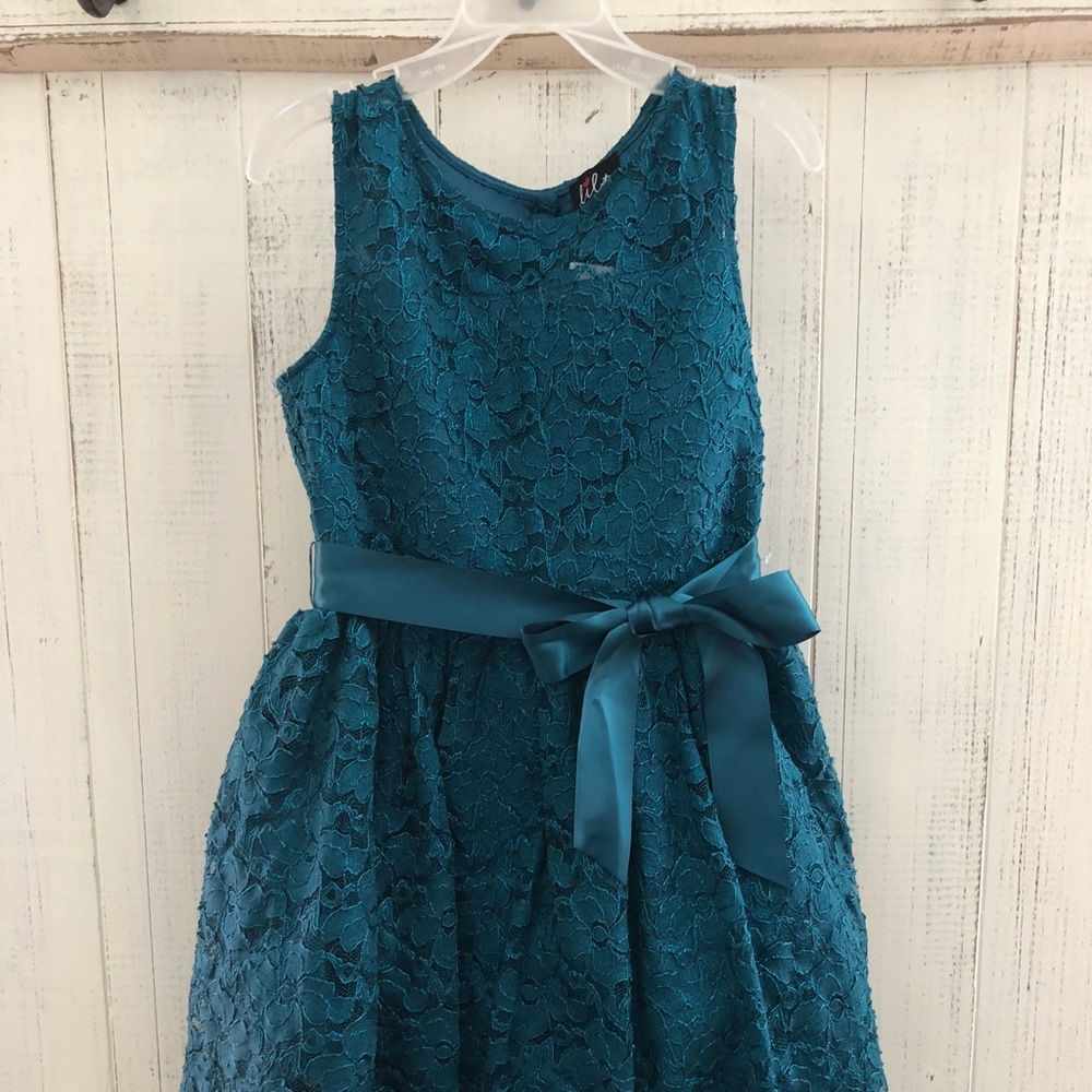 Girls teal dress NEW 8